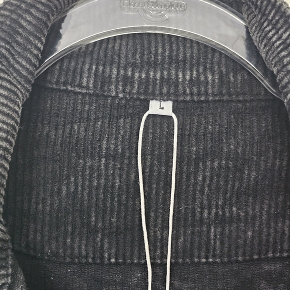 Sequin Heart Black Denim Jacket - Picture 7 of 7